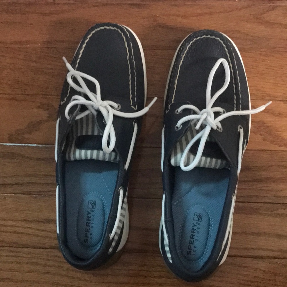 Sperry Top Sider Women’s Shoe in size 8